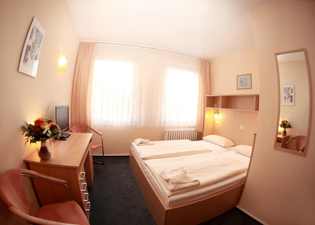 Hotel Bertramshof Wißmar الغرفة الصورة